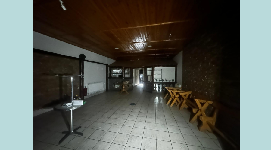 Ground Floor Commercial Unit